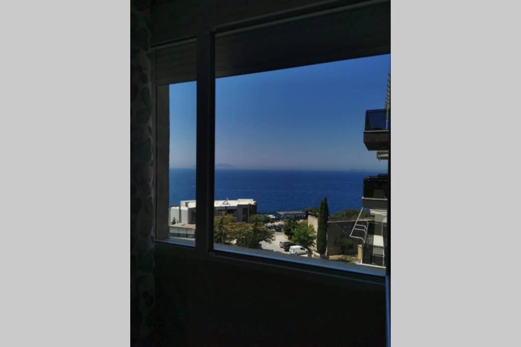 Spectacular Seaview Apartment Вльора Екстер'єр фото