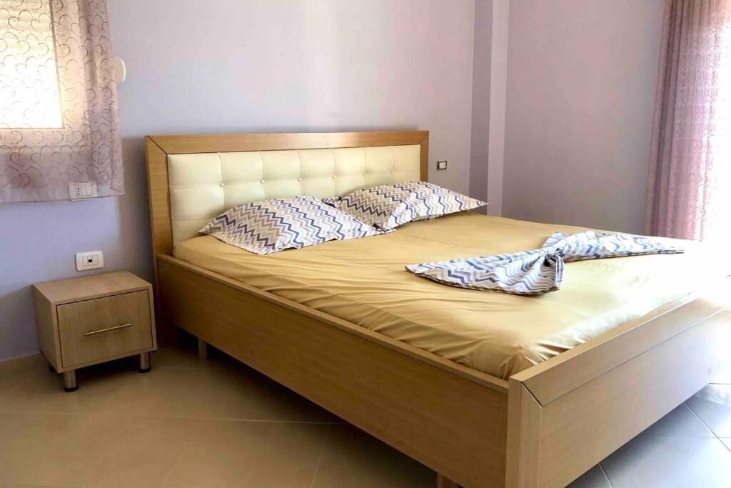 Spectacular Seaview Apartment Вльора Екстер'єр фото